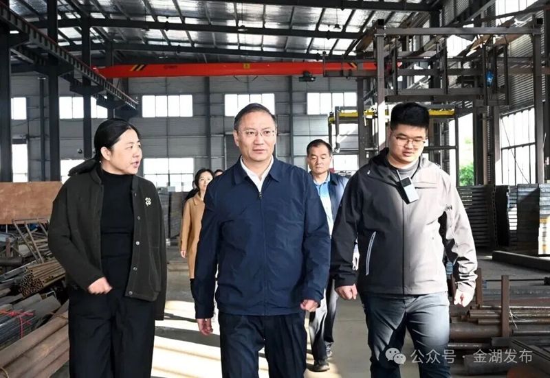 贺宝祥赴金南镇开展专题调研